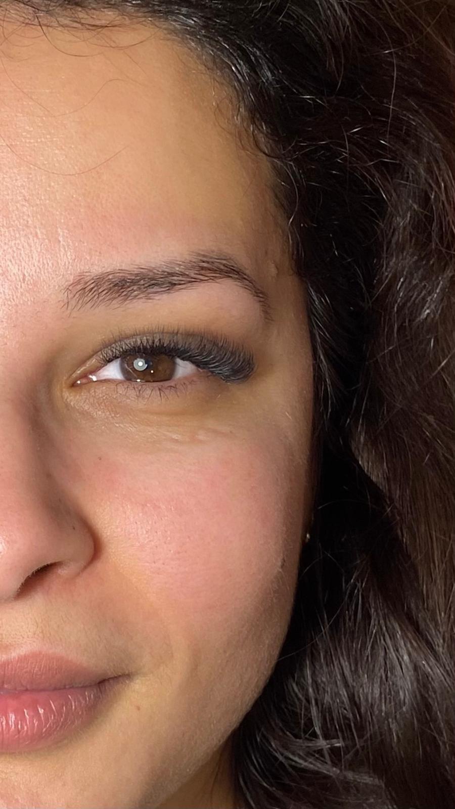 Classic lash extensions